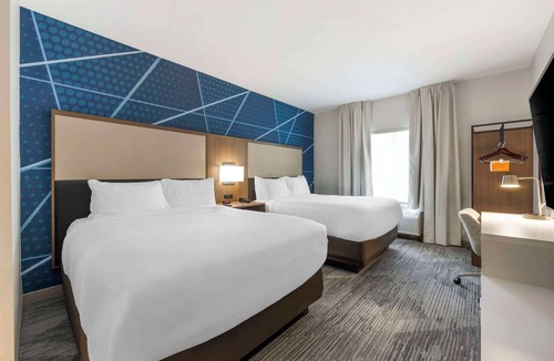 Gallatin Hotel | Comfort Inn & Suites Gallatin - Nashville Metro