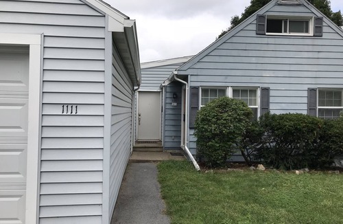 State College House | Comfort & Proximity to Downtown and Penn State (STR22-00040)