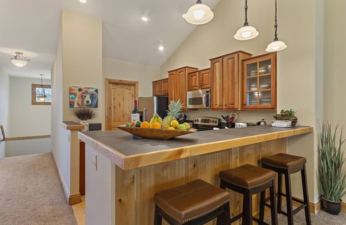 Tanoa and Hiwan Condo | Comfortable Mountain Condo 10 minutes from I-70