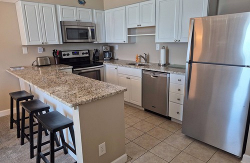 Midtown Ocean City Condo | Commanding View From Direct Oceanfront Condo