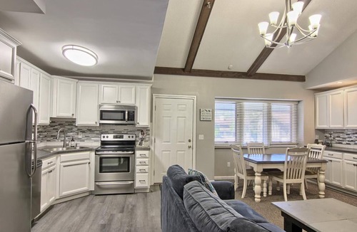 Boyne Falls Condo | Completely Renovated 3 BR + Loft Mountain Villa