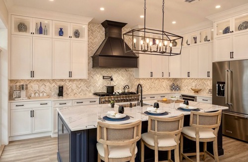 Bahama Village House | *CONCH CASA GRANDE @ THE ANNEX* Home+ Pool near Duval + LAST KEY SERVICES.