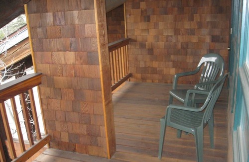 Estes Park Condo | Convenient Downtown Loft With Balcony, At River Confluence, Walk To Restaurants