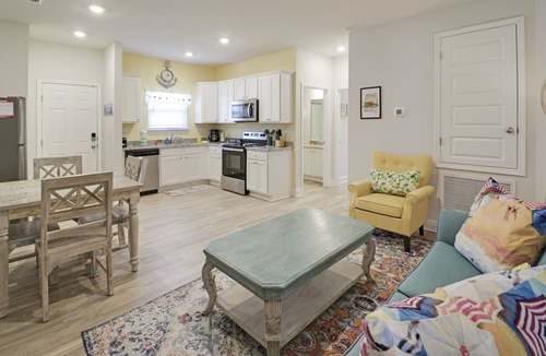 Port St. Joe House | "CORAL SUNSETS" IS A 4BD W/MOTHER-IN-LAW SUITE! OPTION TO RENT GOLF CART, PET FRIENDLY!