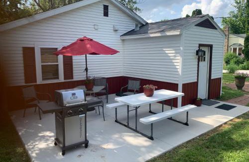 Lansing House | Cottage11 of Avalon -2 Bedroom-1 Bath- Laundry- Sleeps 6
