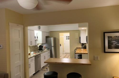 Lansing House | Cottage11 of Avalon -2 Bedroom-1 Bath- Laundry- Sleeps 6