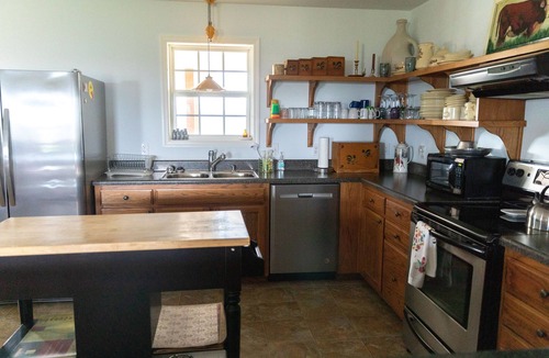 Wartrace House | Country setting with spectacular views