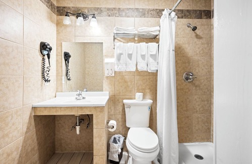 Gatlinburg Hotel | Country Town N Suites