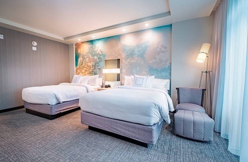 Toledo Hotel | Courtyard by Marriott Toledo West