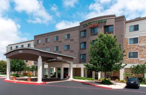 Far North Central Hotel | Courtyard by Marriott San Antonio North Stone Oak At Legacy