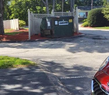 Weirs Beach Apartment | Cozy 2 bdrm 2 bth condo walking distance to Weirs!