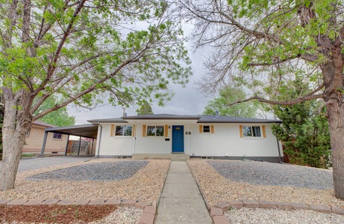 South Westminster House | ꧁ Cozy, 2 bed & 1 bath Lower Level Suite ꧂