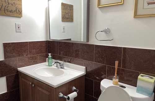 El Paso Condo | Cozy 2-bedroom condo with amazing views WiFi and AC in W. El Paso