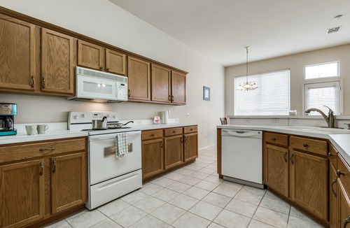 Frisco House | Cozy accommodations in quiet neighborhood, close to highways and attractions
