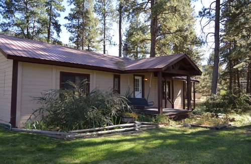 Durango - Purgatory House | Cozy Cabin in the Pines! Beautiful property with lots of space!