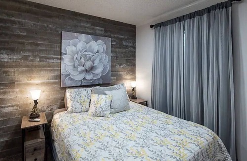 Ruidoso Condo | Cozy Condo in Ruidoso ideal for Outdoor Enthusiasts!