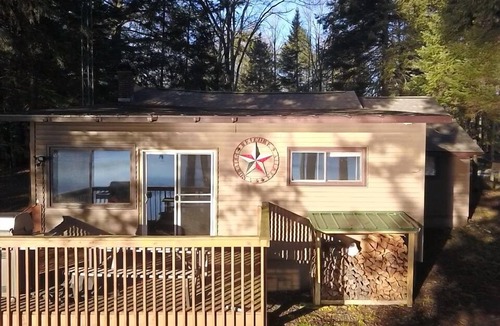 Land O Lakes Cottage | Cozy Cottage on Cisco Chain of Lakes - Big Lake - Summer is open!