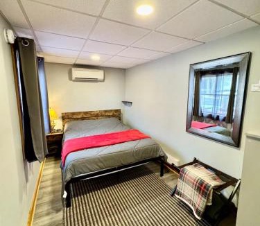 Lake Harmony Estates House | Cozy Cottage, Private Lake Access, Fires and Fun!