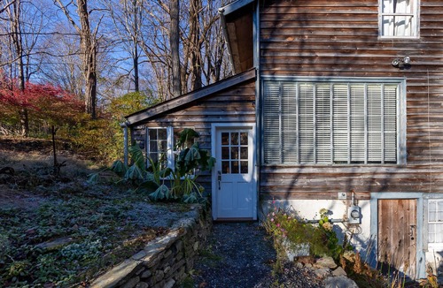 Milan Cottage | Cozy Cottage Retreat on Little Wappinger Creek with Spring Fed Swimming Pond