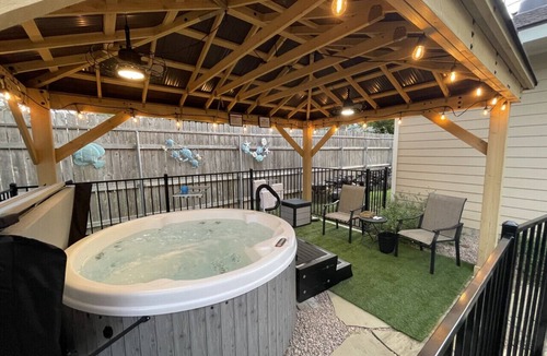 Georgetown House | Cozy Fun Upscale 6 beds