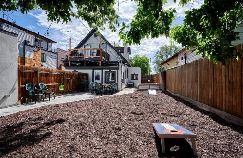 West Colfax House | Cozy Home By Lake W Rooftop Patio