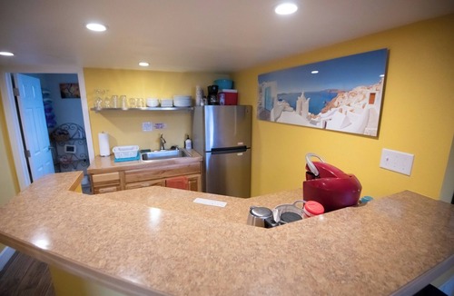 Keewayden House | COZY Lower Level 3 Bedroom Private Suite in South Boulder