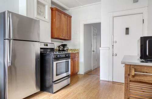 North End Apartment | Cozy N End 1BR steps from Harborwalk BOS-446
