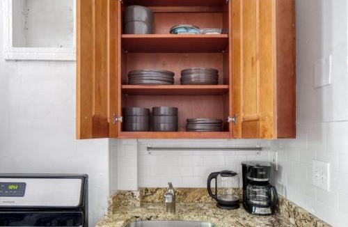North End Apartment | Cozy N End 1BR steps from Harborwalk BOS-446