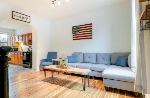 Lancaster Apartment | Cozy Retreat in Downtown Lancaster with Backyard Patio