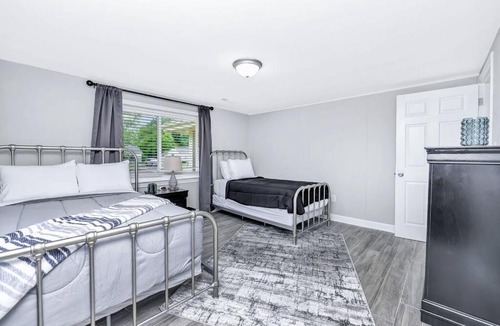 Mason House | Cozy*Stylish*updated Ranch home Near kings island