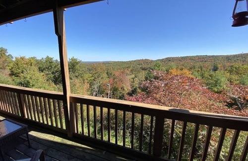 Ghent Condo | Cozy three bedroom, ski-in ski-out condo located 2 miles off exit. Sleeps 10