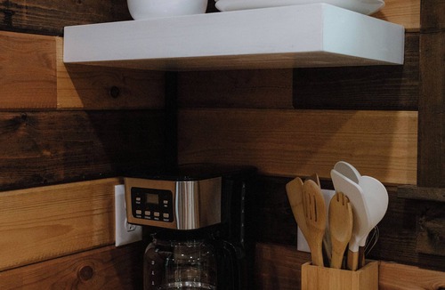 Lawrence County Cabin | Cozy Tiny Home in Middle Tennessee with AC and high speed internet