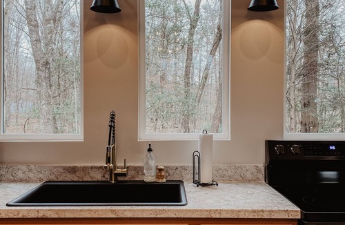 Spencer House | Crane's Cabin at Fall Creek Falls State Park- Outdoor Bathtub, Fireplace