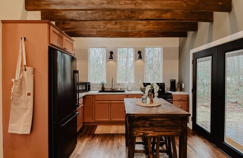 Spencer House | Crane's Cabin at Fall Creek Falls State Park- Outdoor Bathtub, Fireplace