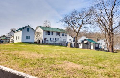 Dover House | Cumberland Cottage - 2 Blocks to Downtown Dover!