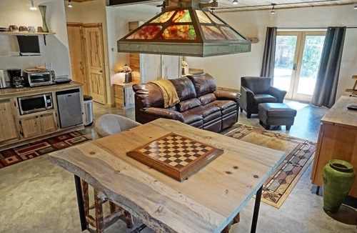 Grand Lake Cabin | Custom Home with 3 Levels & Great Outdoor Space, + Pet Friendly!