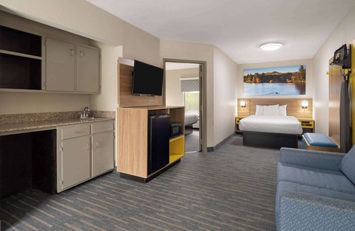Weldon Hotel | Days Inn by Wyndham Weldon/Roanoke Rapids