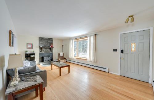West Eaton House | Deck and Fire Pit Cozy Escape in Morrisville!