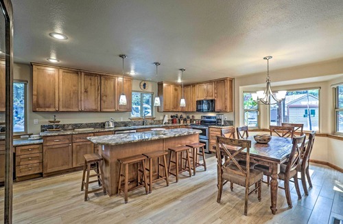 Elk Point House | Deck & Beach Access: Lake Tahoe Shoreside Retreat!