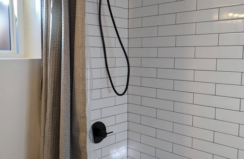 Lyons Apartment | Delightful, newly-built 1-bedroom apartment in Lyons!
