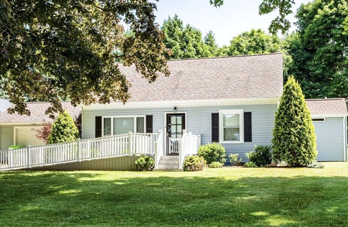 North East House | Designer Home in the Middle of Wine Country is BACK!