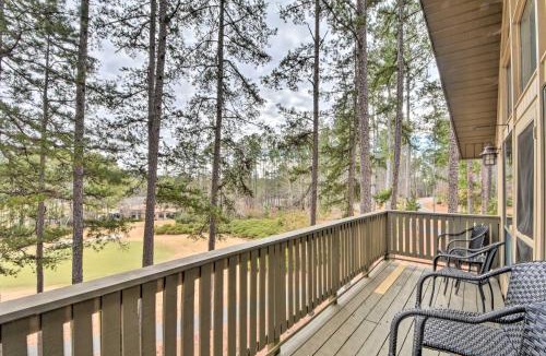 Salem Apartment | Designer Retreat with Pool, Golf and Beach Access!