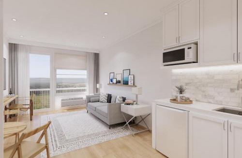 Elk Rapids Apartment | Dexter Suite