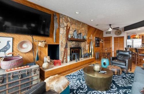 Wintergreen House | Diamond Hill Studio 09 with Wintergreen Advantage