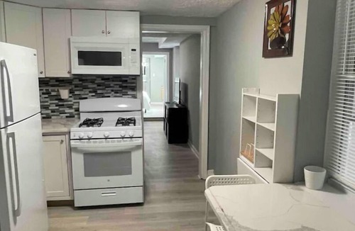 Upper Fells Point House | Discover Charm City from a Cozy Retreat
