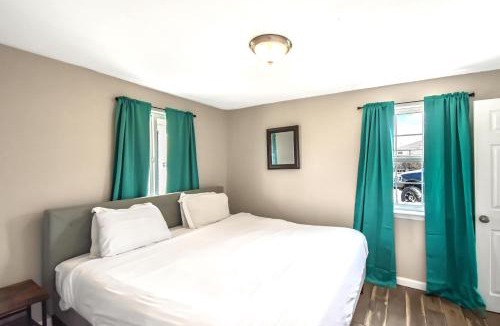 Berkley House | Dog Friendly and Family Sized Home in Denver Perfect for Your Furry Friend