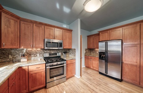 Salida House | Dog Friendly Scenic Salida Getaway - Minutes to Mountain Bike Trails and downtown Salida
