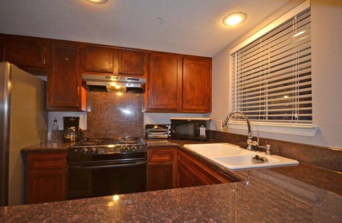 Waller Creek District Condo | Downtown Austin Suite
