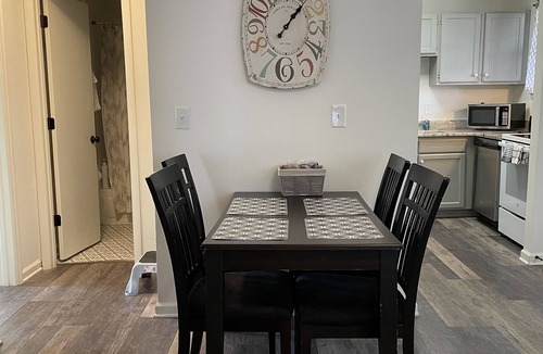 Nashville Apartment | DOWNTOWN NASHVILLE COMFY & COZY C