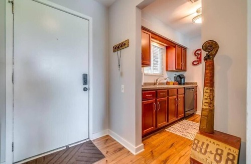 North Capitol Condo | Downtown Nashville Haven - River Views & City Vibes FREE PARKING